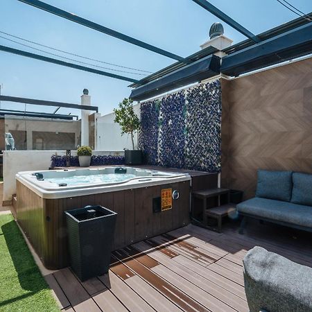 Elegant Duplex 3 Master Bedrooms And Private Σεβίλλη Εξωτερικό φωτογραφία