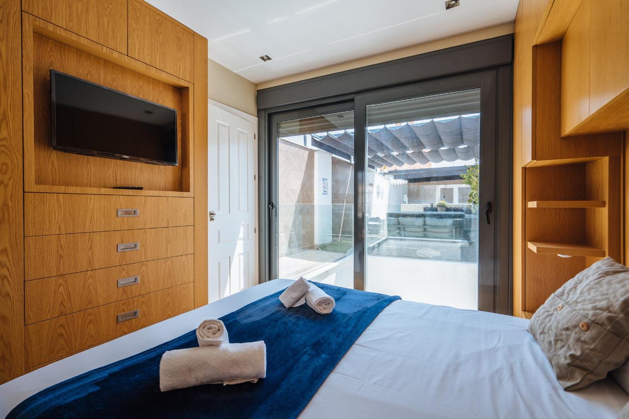 Elegant Duplex 3 Master Bedrooms And Private Σεβίλλη Εξωτερικό φωτογραφία